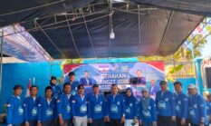 HUT Ke-25, Demokrat Sumenep Bersihkan Kali Marengan